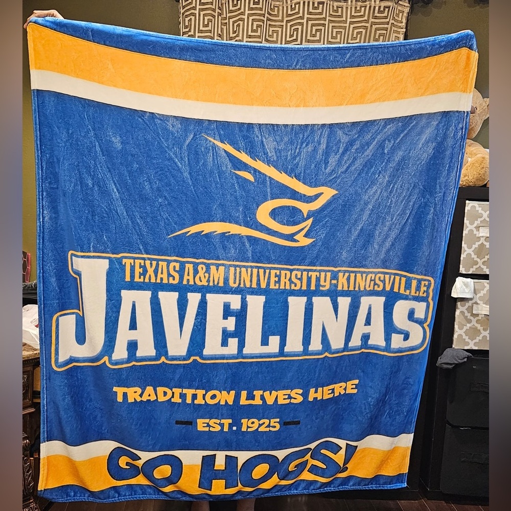 Texas A&M Kingsville blanket $30